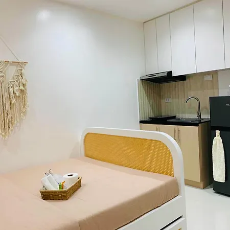 Liloan Cebu Family Studio With Swimming Pool, Up To 4 Pax